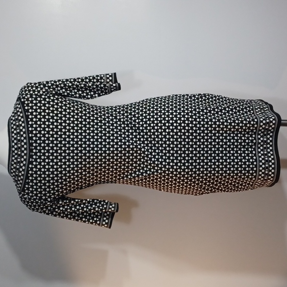NWT Medium black & white dress, light weight. Special Occasion. Classy. Dressy. - Picture 7 of 16